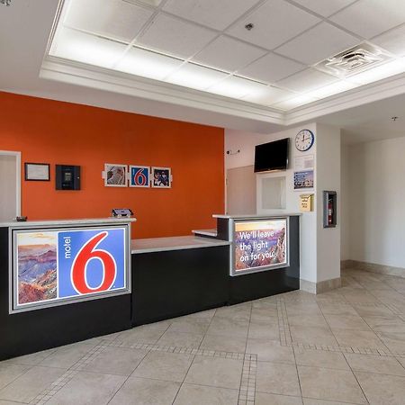 Motel 6-San Antonio, Tx - Downtown - Alamo Dome 외부 사진