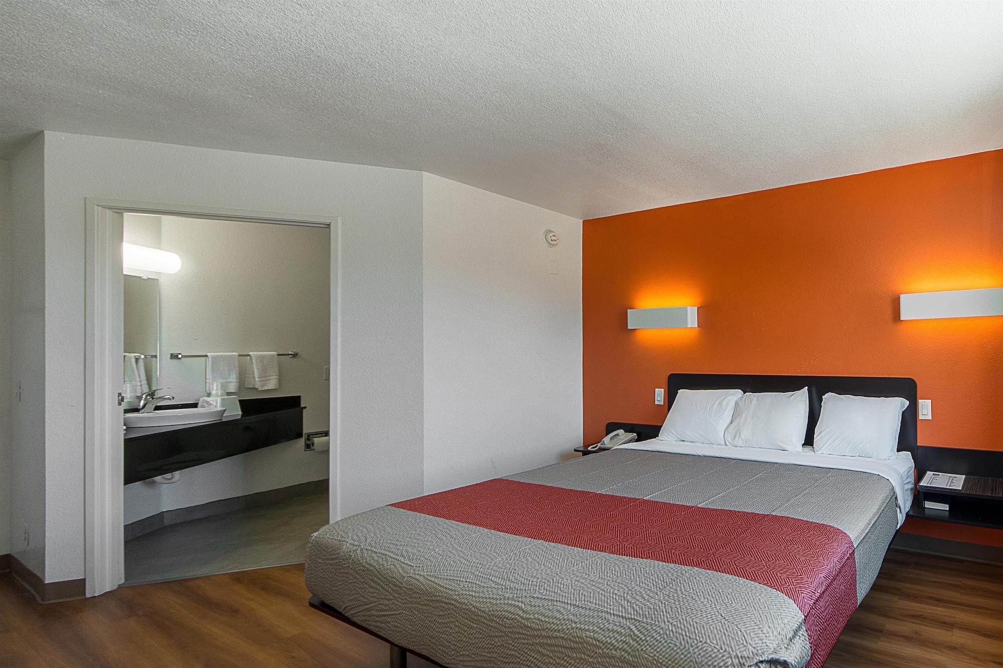 Motel 6-San Antonio, Tx - Downtown - Alamo Dome 외부 사진
