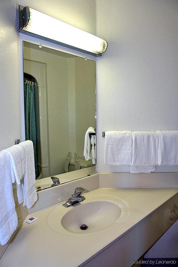 Motel 6-San Antonio, Tx - Downtown - Alamo Dome 외부 사진