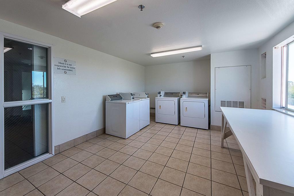 Motel 6-San Antonio, Tx - Downtown - Alamo Dome 외부 사진